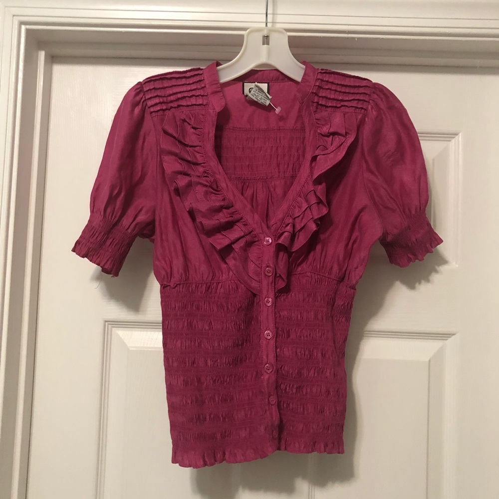New 579 top